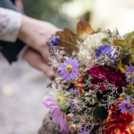 Renate Polz Hochzeitsfotografie im Polz Garten Hochgrassnitzberg Südsteiermark Gemeldeter WKO Berufsfotografie